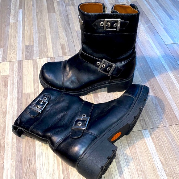 Harley-Davidson Shoes - Harley Davidson leather chunky boot riding gear women’s size 8 bike night